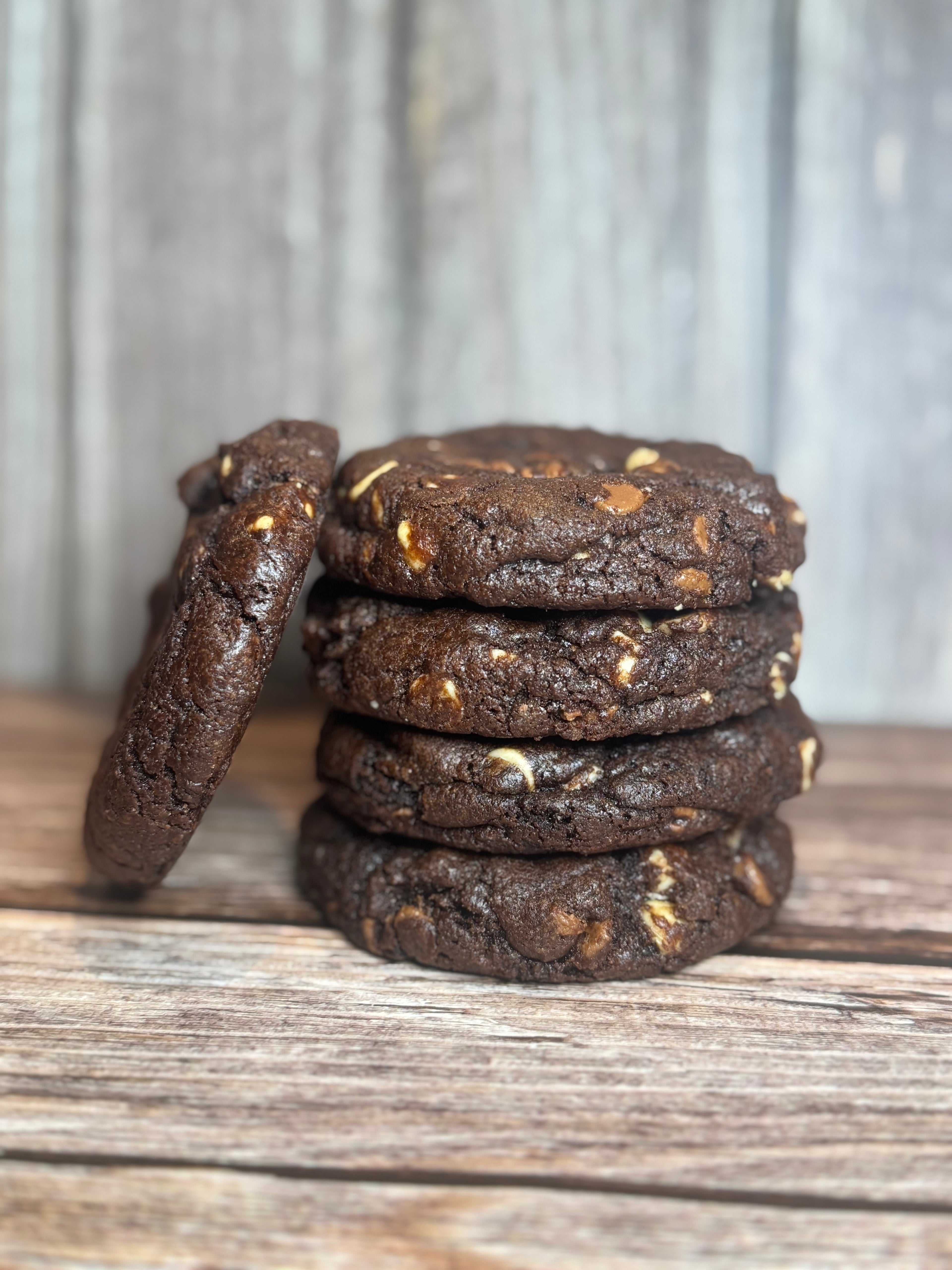 Classic Chocolate Cookie Box